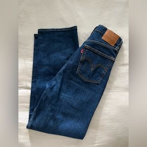 Levi’s rib cage straight jeans